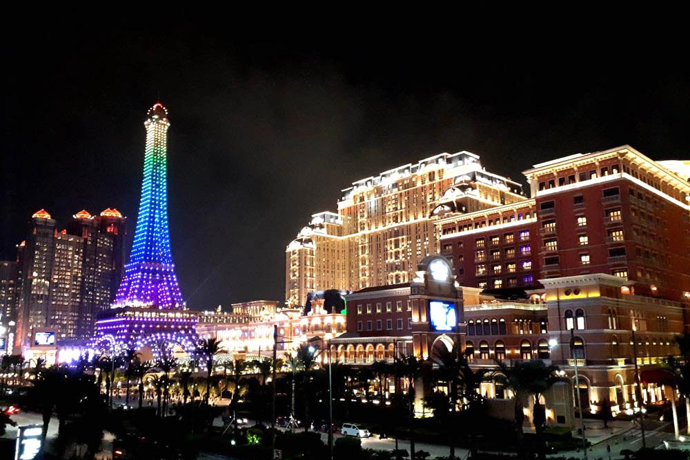 澳門六網站資料大三巴,實時更新解釋介紹_IWA23.244智慧共享版