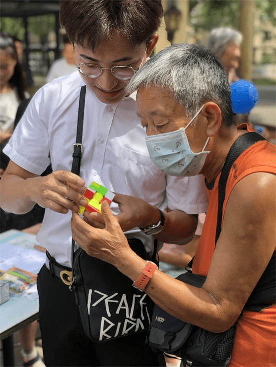 魔方社區(qū)最新動態(tài)與全方位指南，玩轉(zhuǎn)魔方，技能提升——針對初學(xué)者與進(jìn)階用戶的建議
