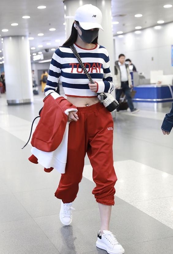 最新穿臍環(huán)時尚，你的個性之選！