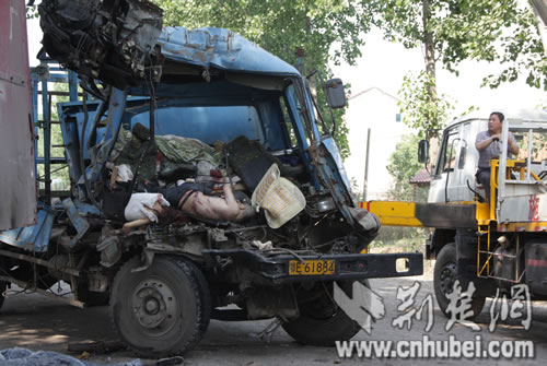 宜昌車禍新聞更新，應對車禍事件的步驟指南（適用于初學者與進階用戶）