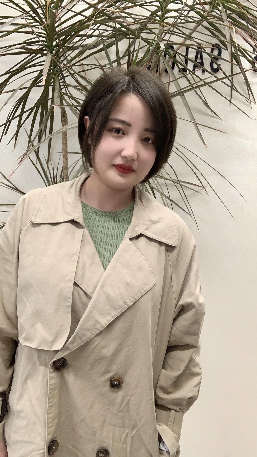 圓臉女生必備最新短發(fā)造型，小紅書上的流行趨勢一網(wǎng)打盡???♀?