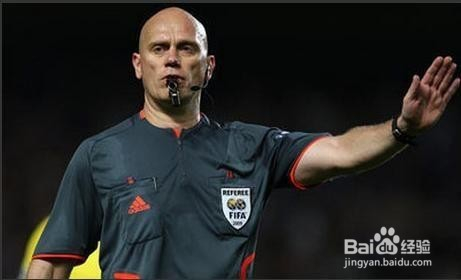 最新足球裁判手勢(shì)圖解，小裁判的日常趣事與友情紐帶，揭秘足球裁判手勢(shì)的魅力