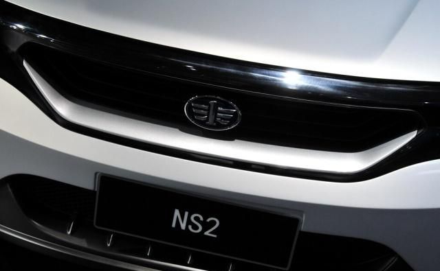 夏利NS2最新動(dòng)態(tài)揭秘，小巷中的隱藏瑰寶