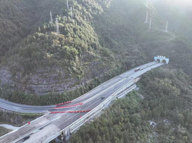 酉永高速公路最新消息,酉永高速公路最新消息，詳細(xì)步驟指南