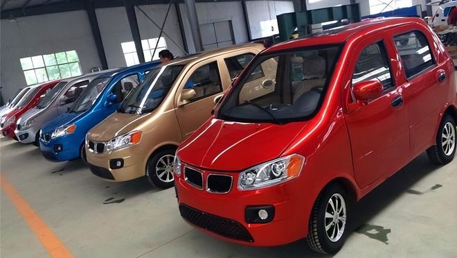 最新款老年代步車圖片，交通工具的革新與爭議熱議焦點(diǎn)