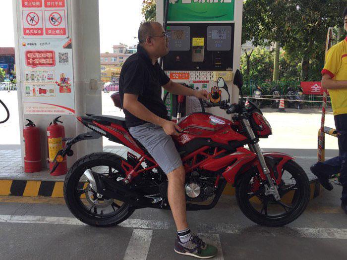 貝納利tnt150最新消息,貝納利TNT150最新消息，時(shí)代的新寵，摩托車界的翹楚