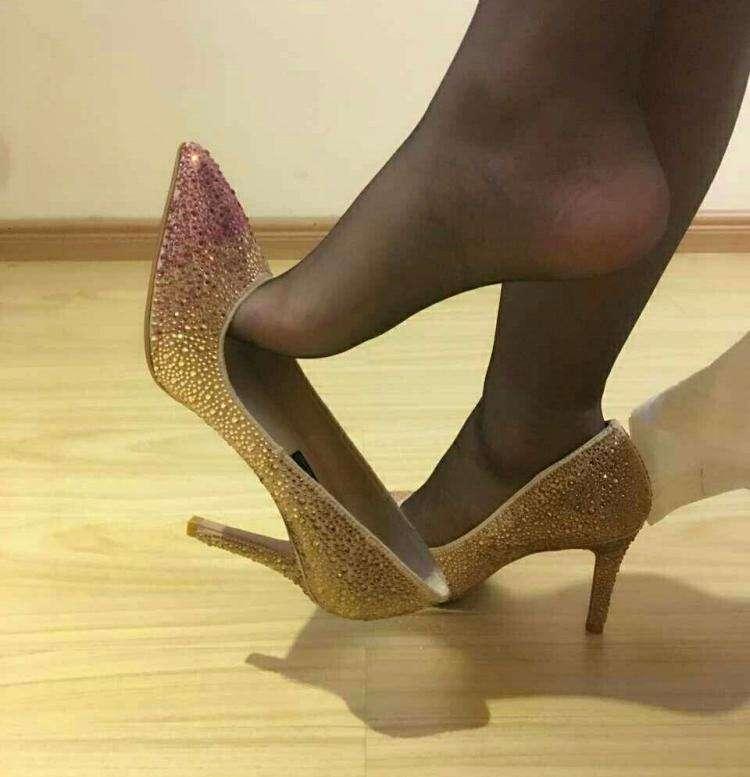 武漢足絲科技重塑生活，足尖上的未來已來臨！