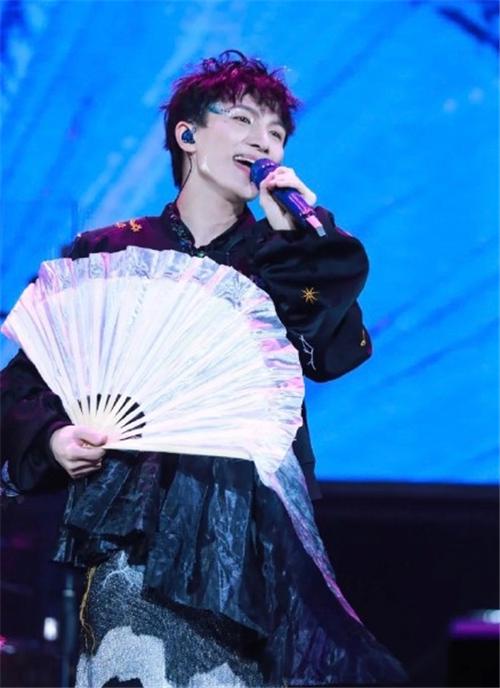 火花最新歌曲，自然美景之旅，探尋內(nèi)心的平和寧靜