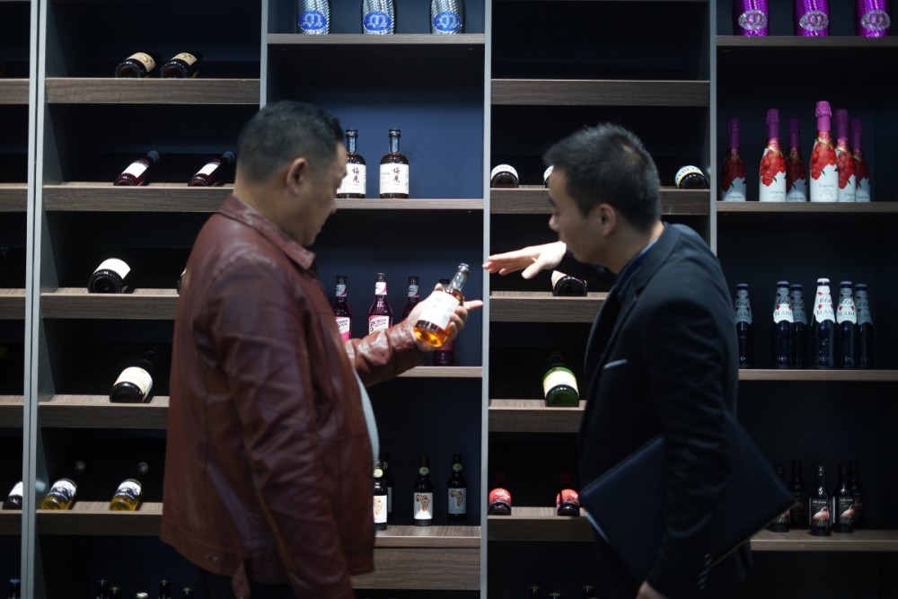 時玖遠(yuǎn)最新，日常趣事與友情的溫馨時光畫卷