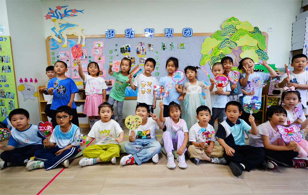 親子活動最新進展及其影響，回溯最新動態(tài)與啟示