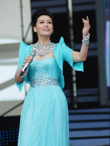 譚晶的最新,譚晶的最新動態(tài)，音樂旅程的新篇章