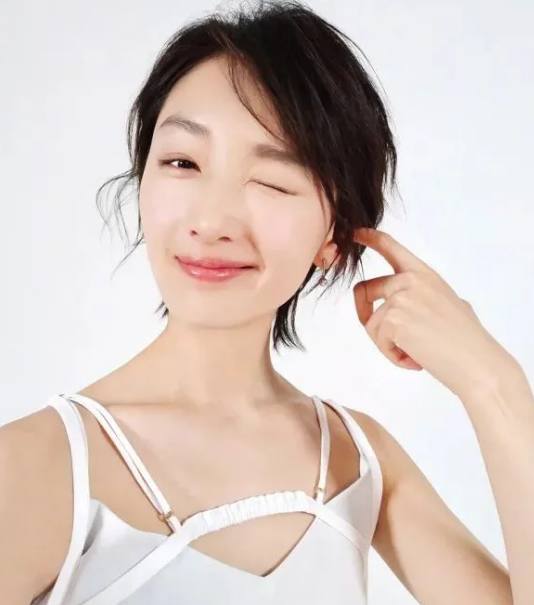 多元審美時(shí)代下的獨(dú)特魅力，小眼睛明星的魅力風(fēng)采
