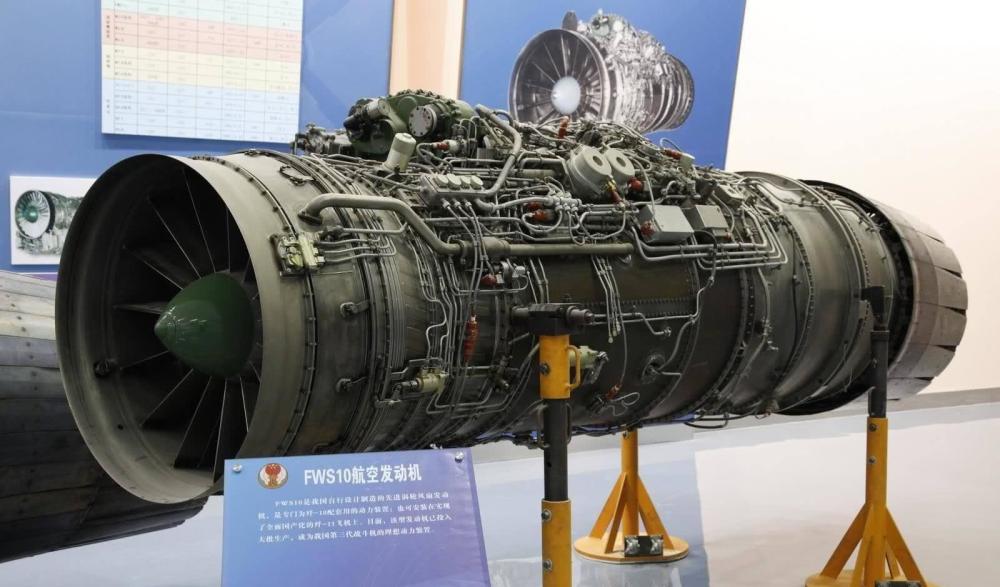 武直10新型發(fā)動(dòng)機(jī)深度解析，性能特點(diǎn)與技術(shù)亮點(diǎn)揭秘