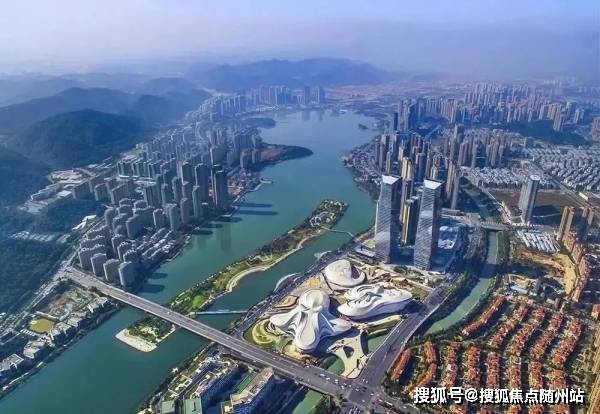 嘉善最新肺炎，自然美景之旅中尋找內(nèi)心平靜之路