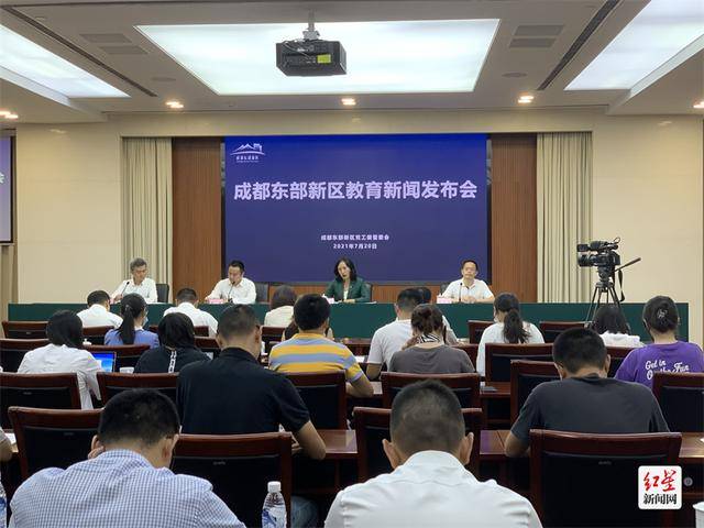 韋立處長揭秘，小巷中的秘密美食天堂最新發(fā)現(xiàn)與全文概述