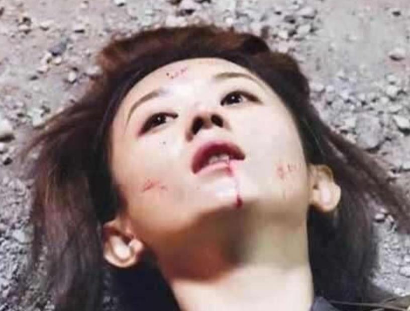 舞臺(tái)失誤到人生逆襲，演員的成長與挑戰(zhàn)