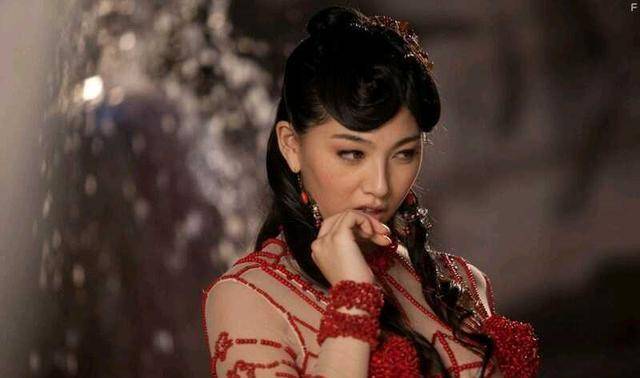 肉蒲團女演員的勵志之旅，變化、自信與成就感的探索