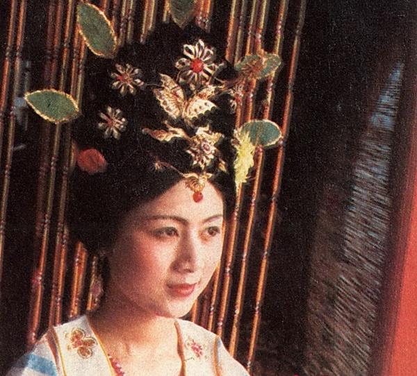 演員馬蘭圖片集，展現(xiàn)風(fēng)采的劇照欣賞