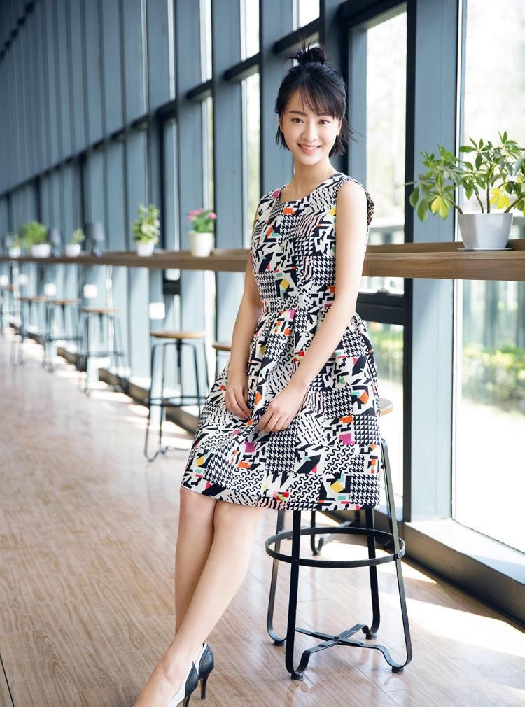 白鹿原白靈小演員與科技融合，前沿科技產(chǎn)品體驗(yàn)之旅