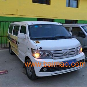 西寧包車價格行情探秘，小巷獨特之旅的包車費用解析