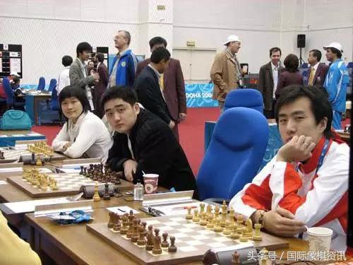 象棋賽場風(fēng)云，變化、自信與成就的舞臺之戰(zhàn)