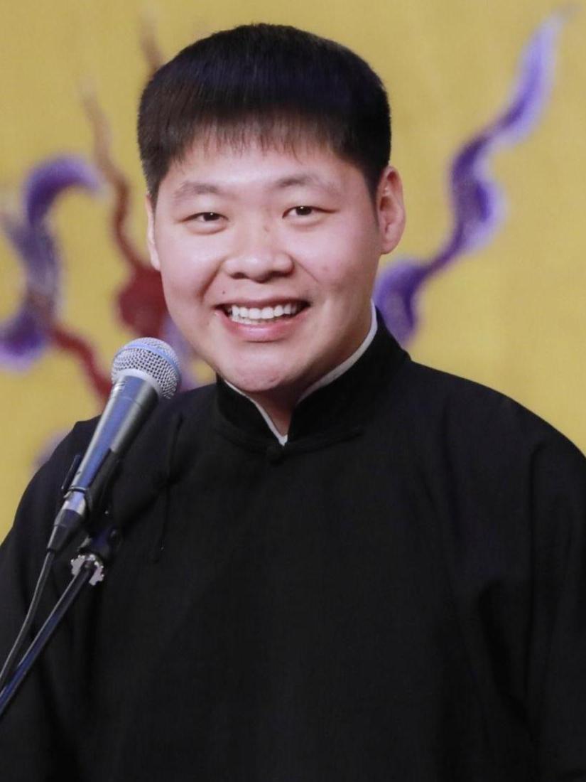 相聲演員鶴，傳承與創(chuàng)新的藝術(shù)人生之旅