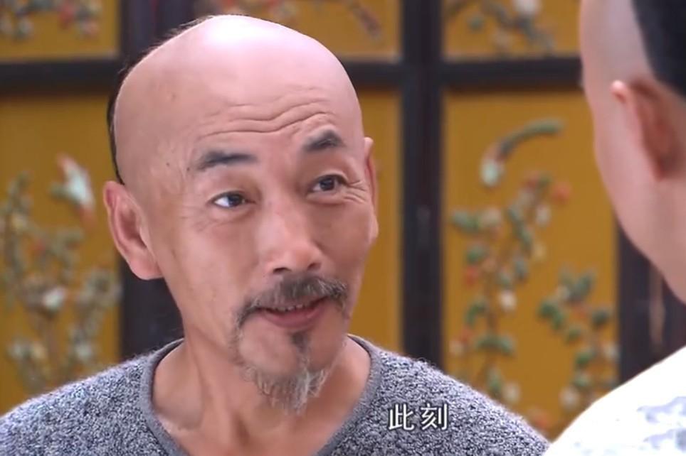 最新剿匪劇與巷弄深處的特色小店，探秘背后的故事
