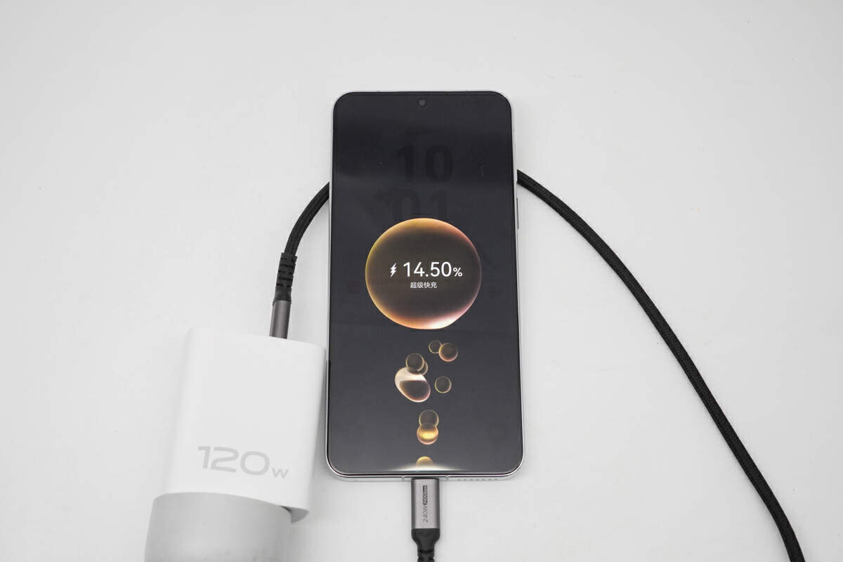 最新快充技術(shù)革新引領(lǐng)未來能源革命，極速充電體驗開啟新篇章