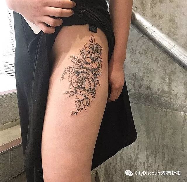 愛與陪伴的紋刻時(shí)光，最新紋身字母流行趨勢