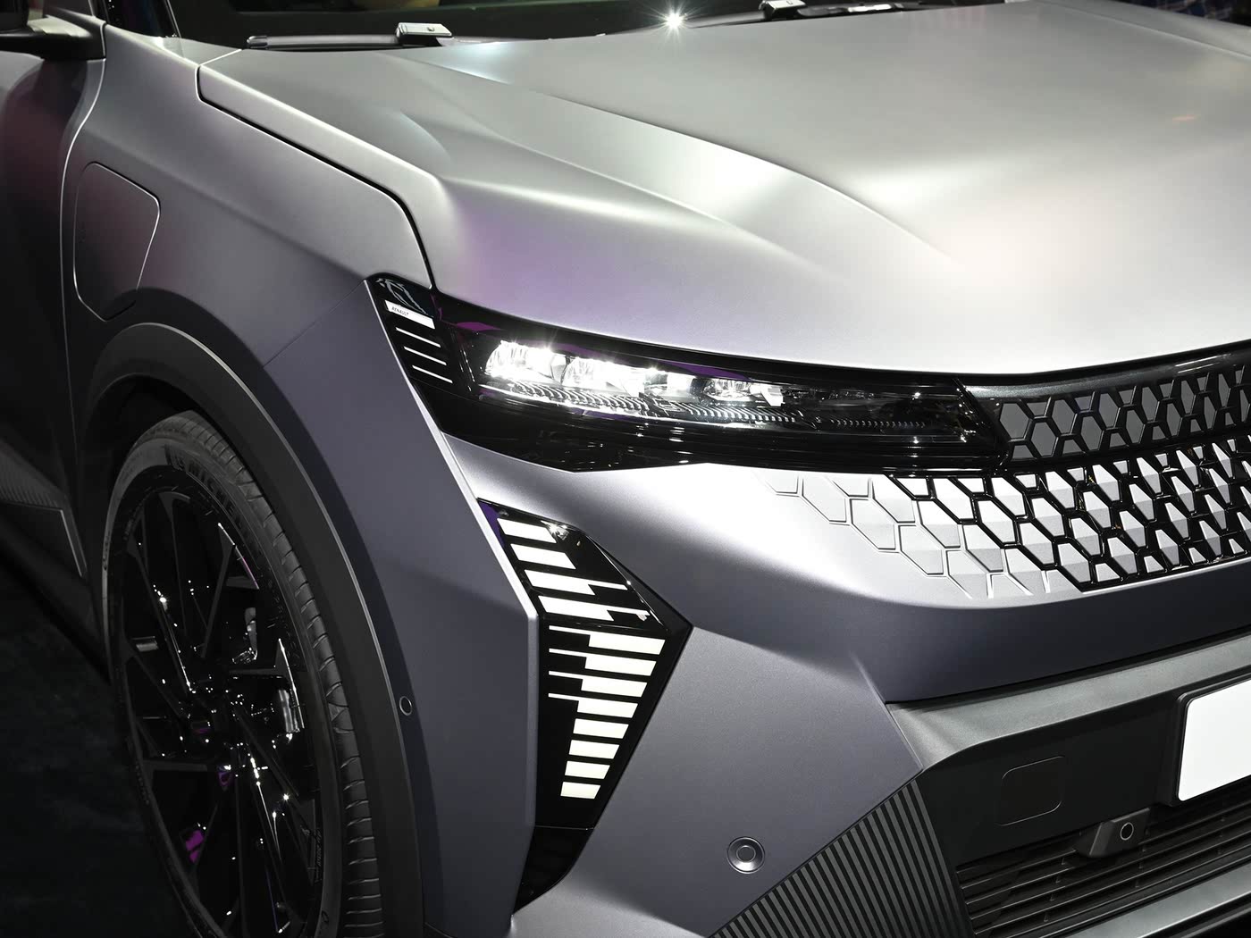 最新汽車報(bào)價(jià)2024，購(gòu)車指南與趨勢(shì)分析及市場(chǎng)預(yù)測(cè)