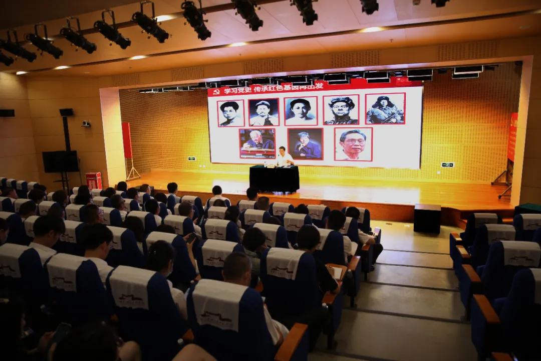 烽火科技時(shí)代，熱血抗戰(zhàn)再現(xiàn)，科技改變生活——最新抗日劇2025