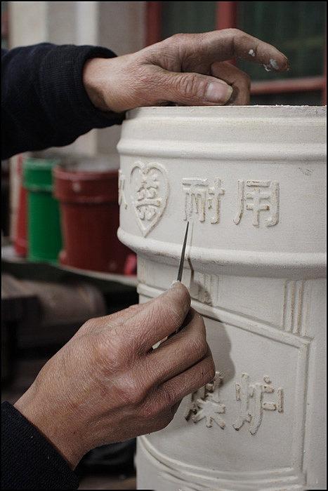 煉鋼生鐵最新價格與市場走勢分析，影響因素及觀點闡述