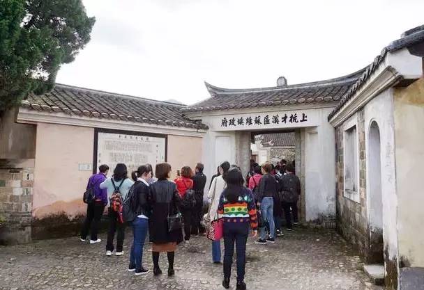 湖南南縣道場，科技革新之旅，體驗高科技魅力