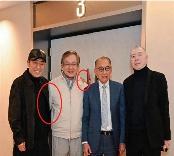 成龍最新動(dòng)態(tài)揭秘，小巷深處的驚喜探索之旅（2025年）
