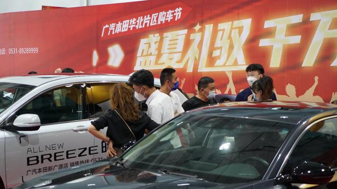 濟(jì)南最新車展，汽車行業(yè)盛宴全景呈現(xiàn)
