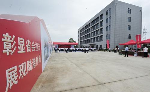 向塘最新動(dòng)態(tài)，科技重塑生活，未來(lái)之光體驗(yàn)之旅