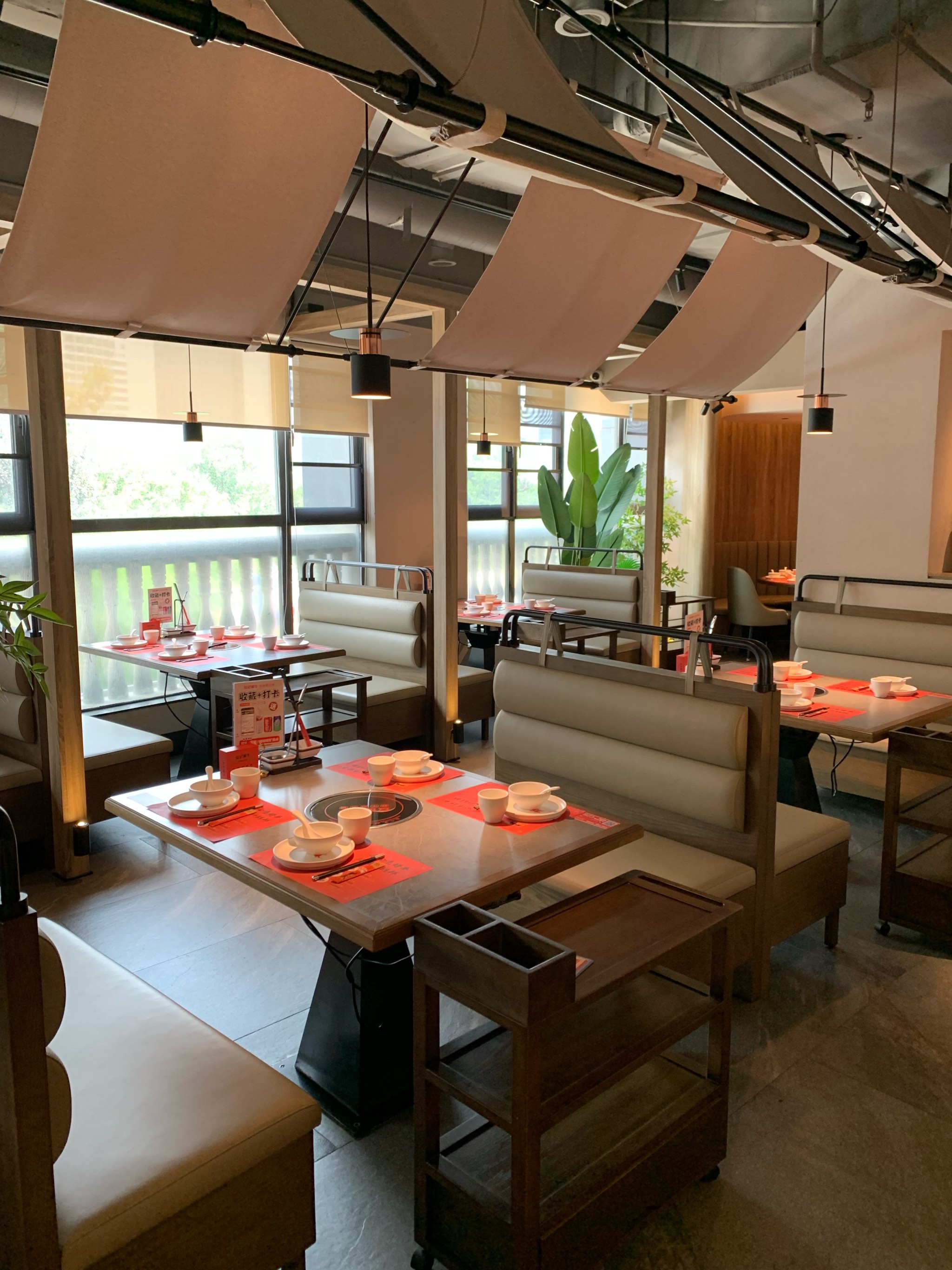 ??餐廳新動(dòng)態(tài)揭秘，美食新風(fēng)尚引領(lǐng)味蕾盛宴！