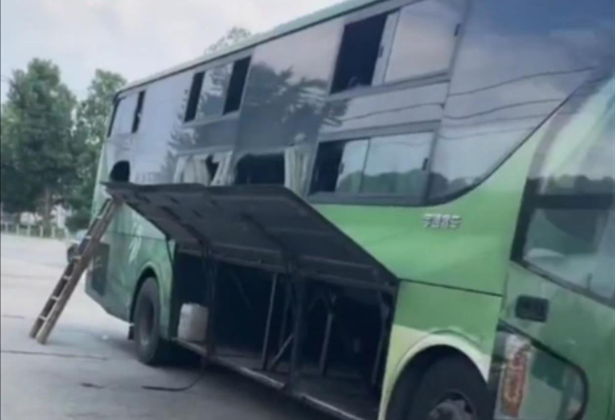 大巴車最新視頻，自然之旅的心靈探索，重拾寧?kù)o的旅程